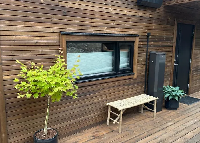 Koselig Liten Boenhet Rett Ved Sno Daire Lorenskog